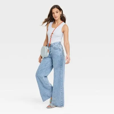 Open Box - Universal Thread Women's Super Wide Leg Jeans Relaxed Fit