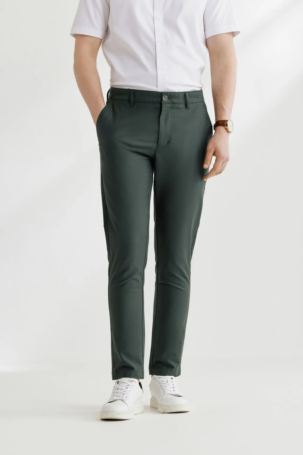 Soft Cotton Rich Stretch Casual Pants in Slim Tapered Fit