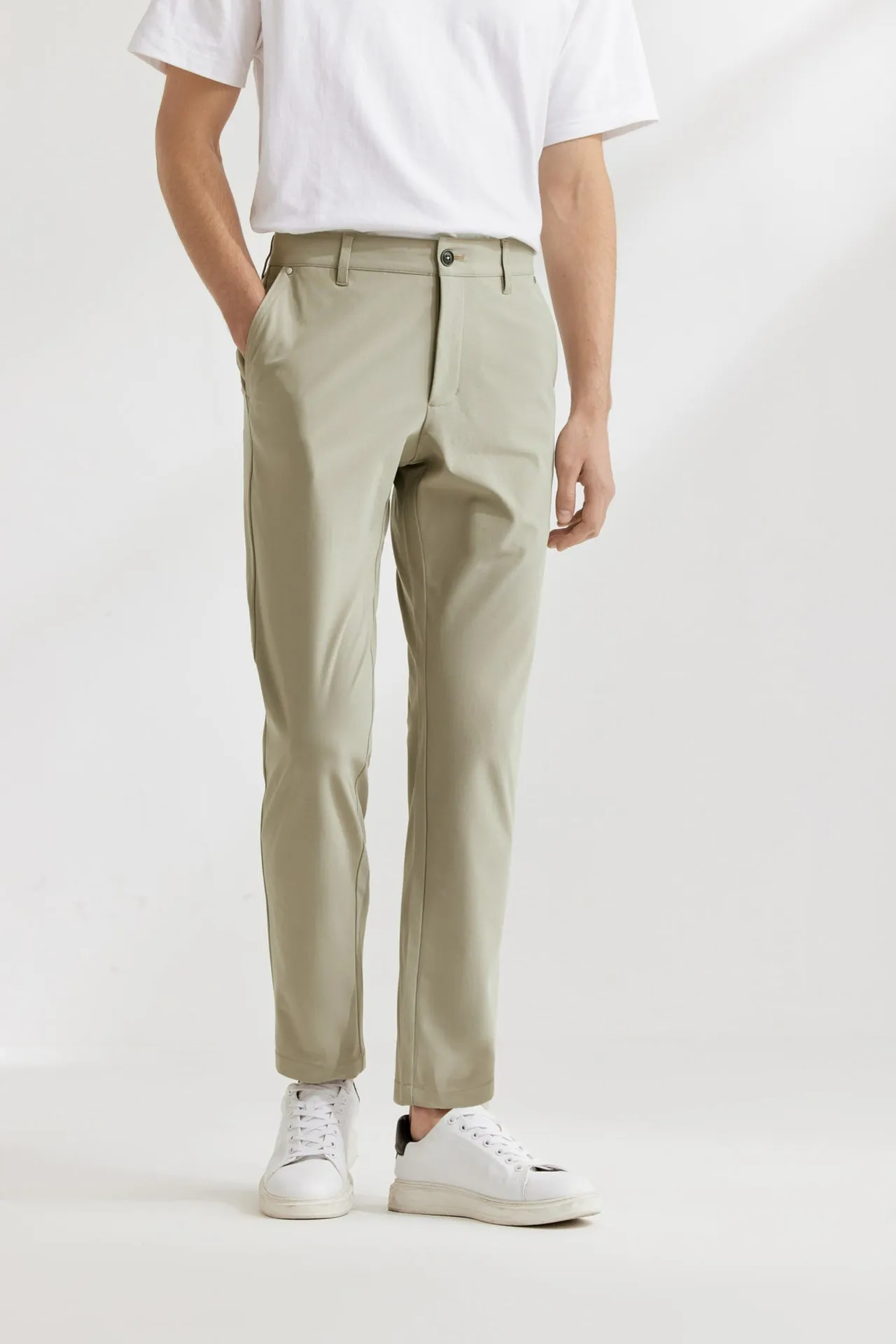 Soft Multi-Way Stretch Casual Pants in Slim Tapered Fit